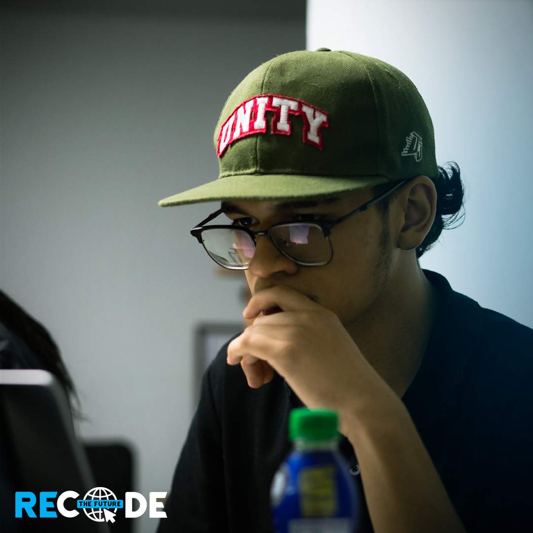 Estudiante recode the future donar